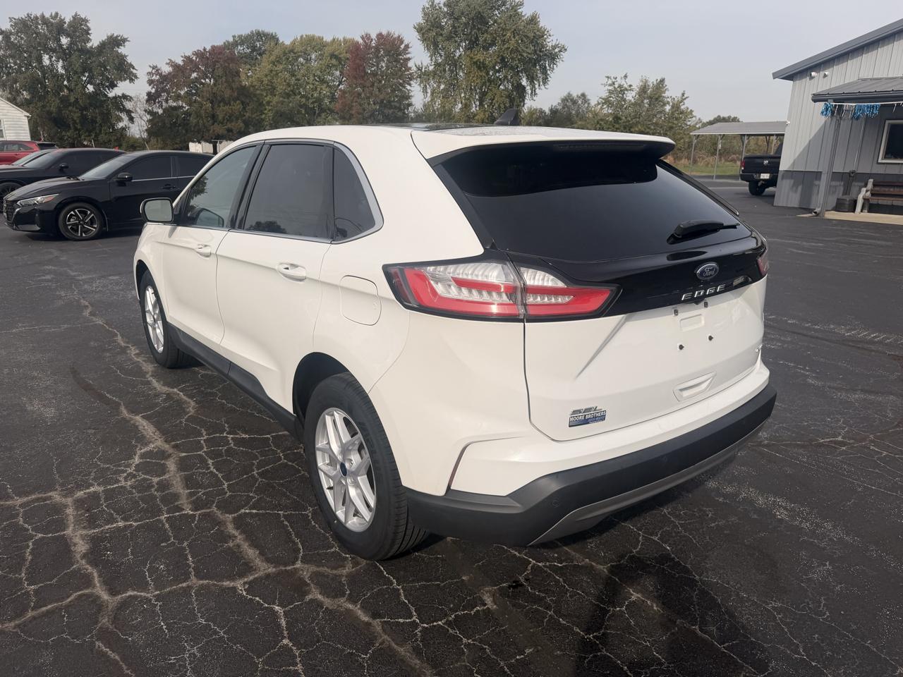 Ford Edge SEL Plus 4D SUV AWD 2021