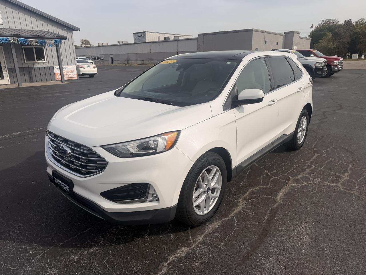 Ford Edge SEL Plus 4D SUV AWD 2021