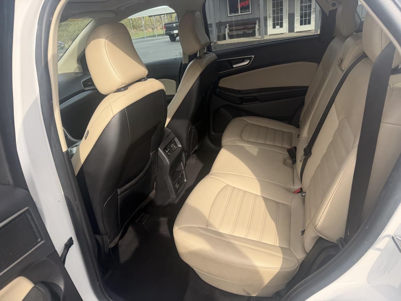 Ford Edge SEL Plus 4D SUV AWD 2021