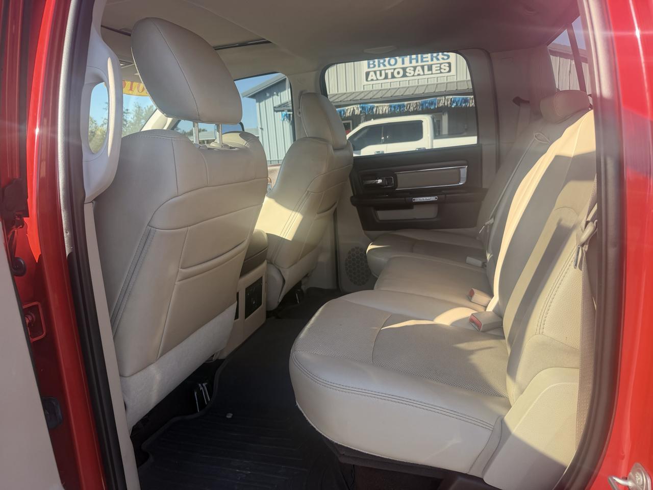 RAM 2500 4WD Crew Cab 149" Laramie 2016