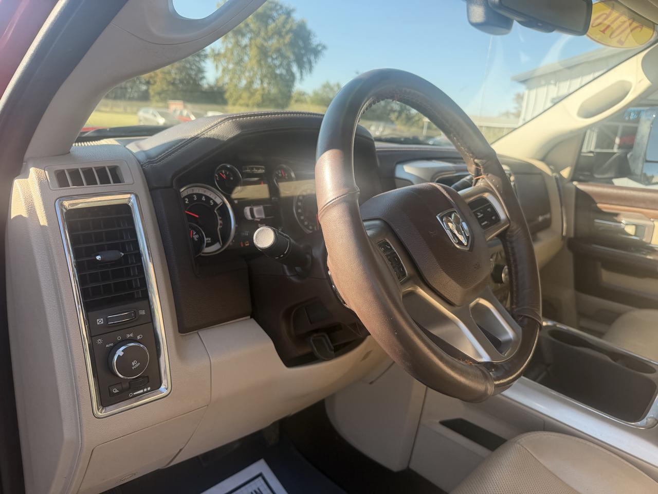 RAM 2500 4WD Crew Cab 149" Laramie 2016