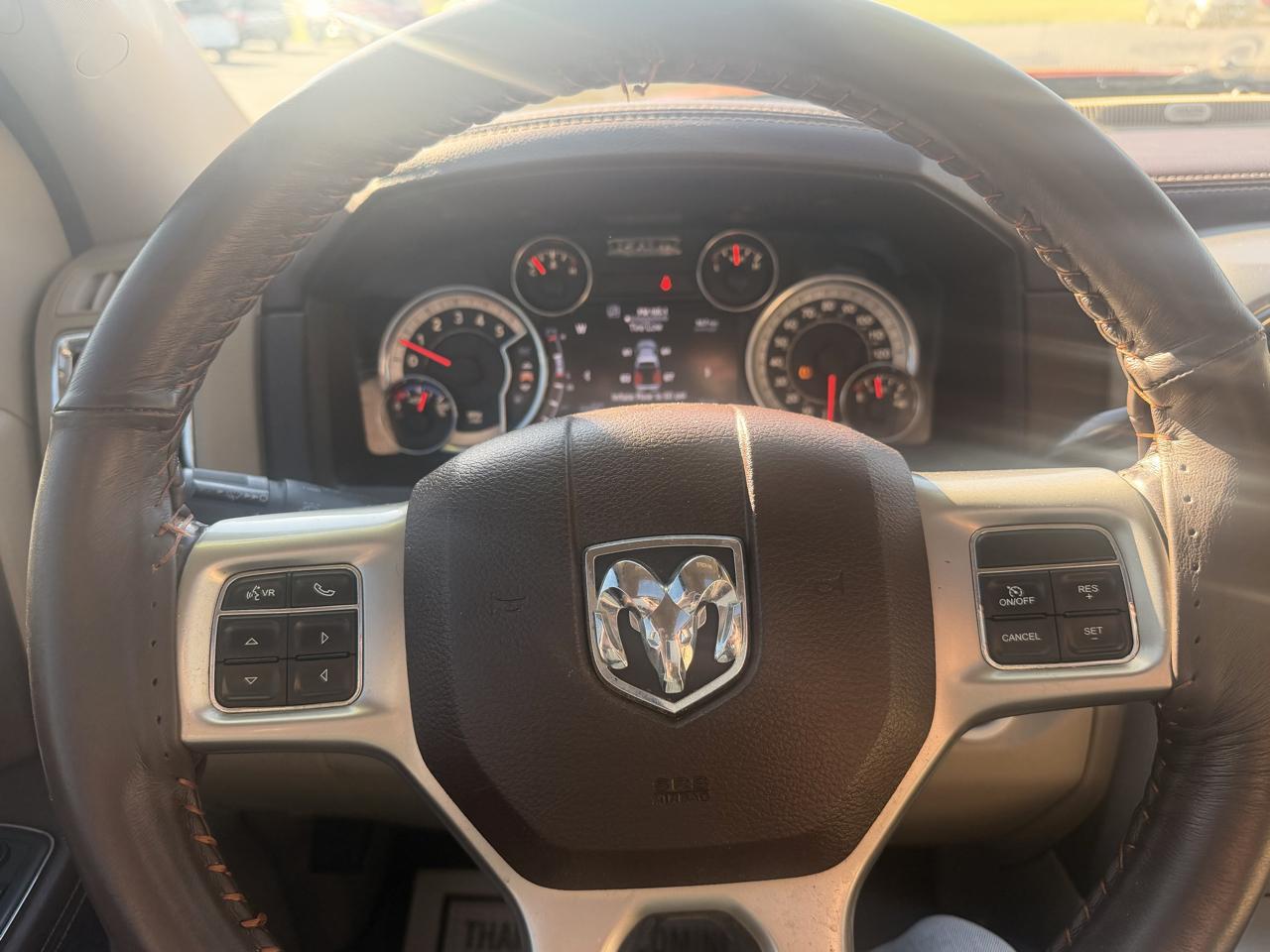 RAM 2500 4WD Crew Cab 149" Laramie 2016