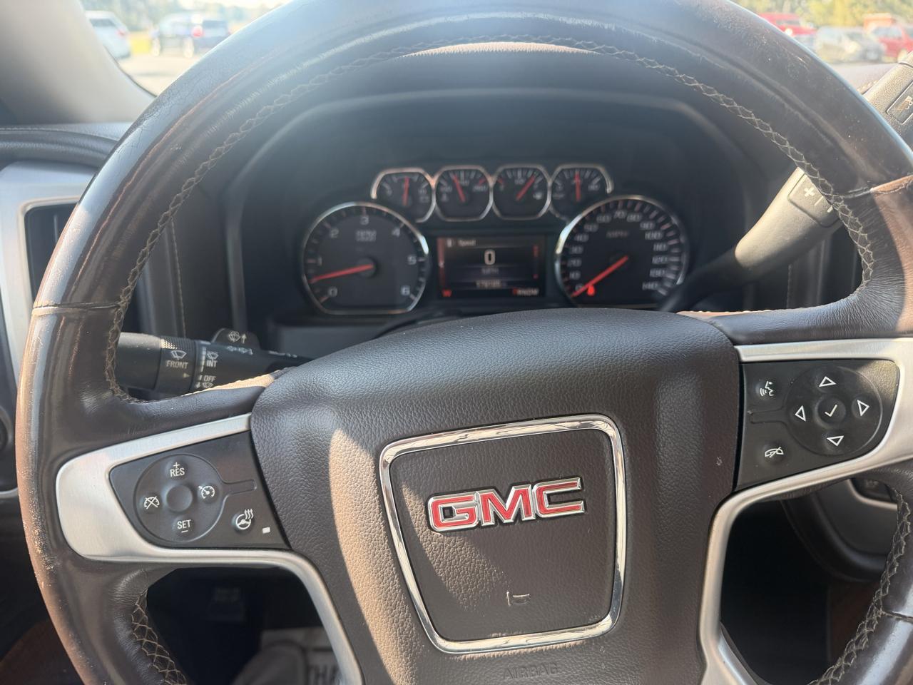 GMC Sierra 1500 4WD Crew Cab 143.5" SLT 2014