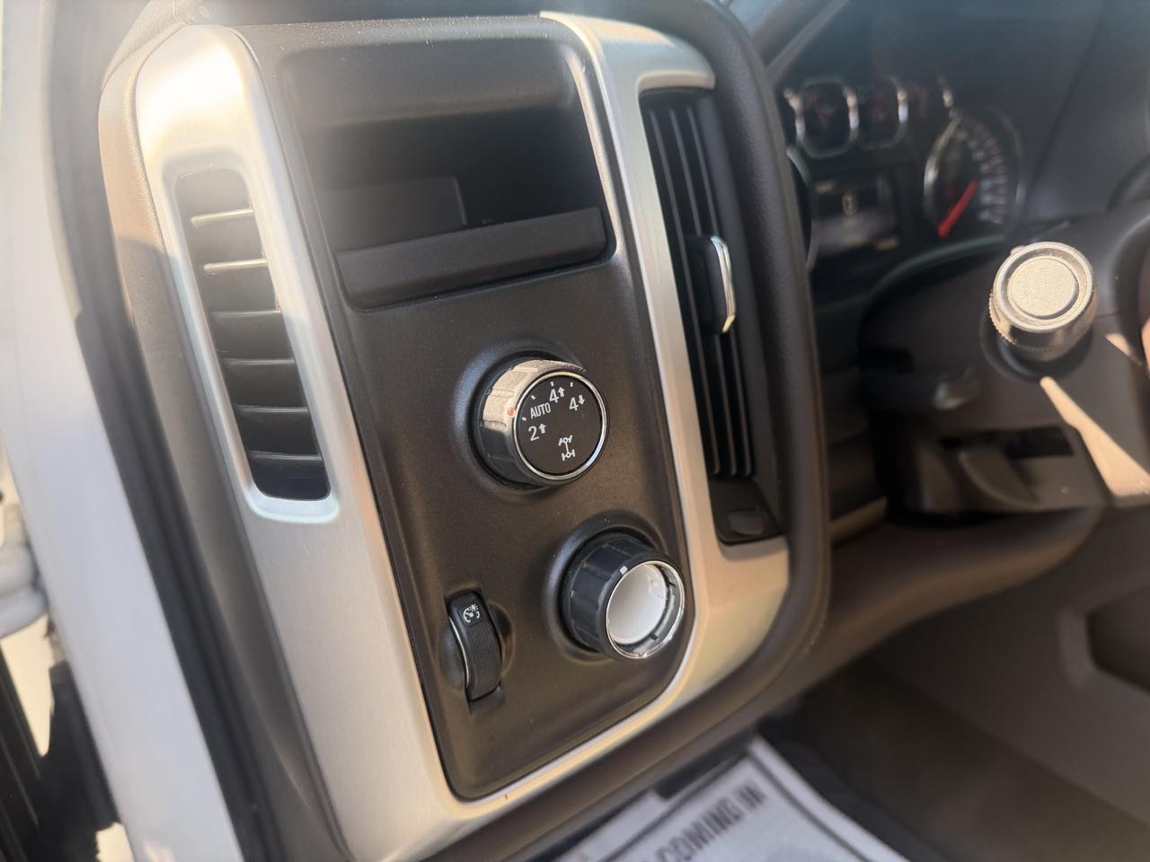GMC Sierra 1500 4WD Crew Cab 143.5" SLT 2014