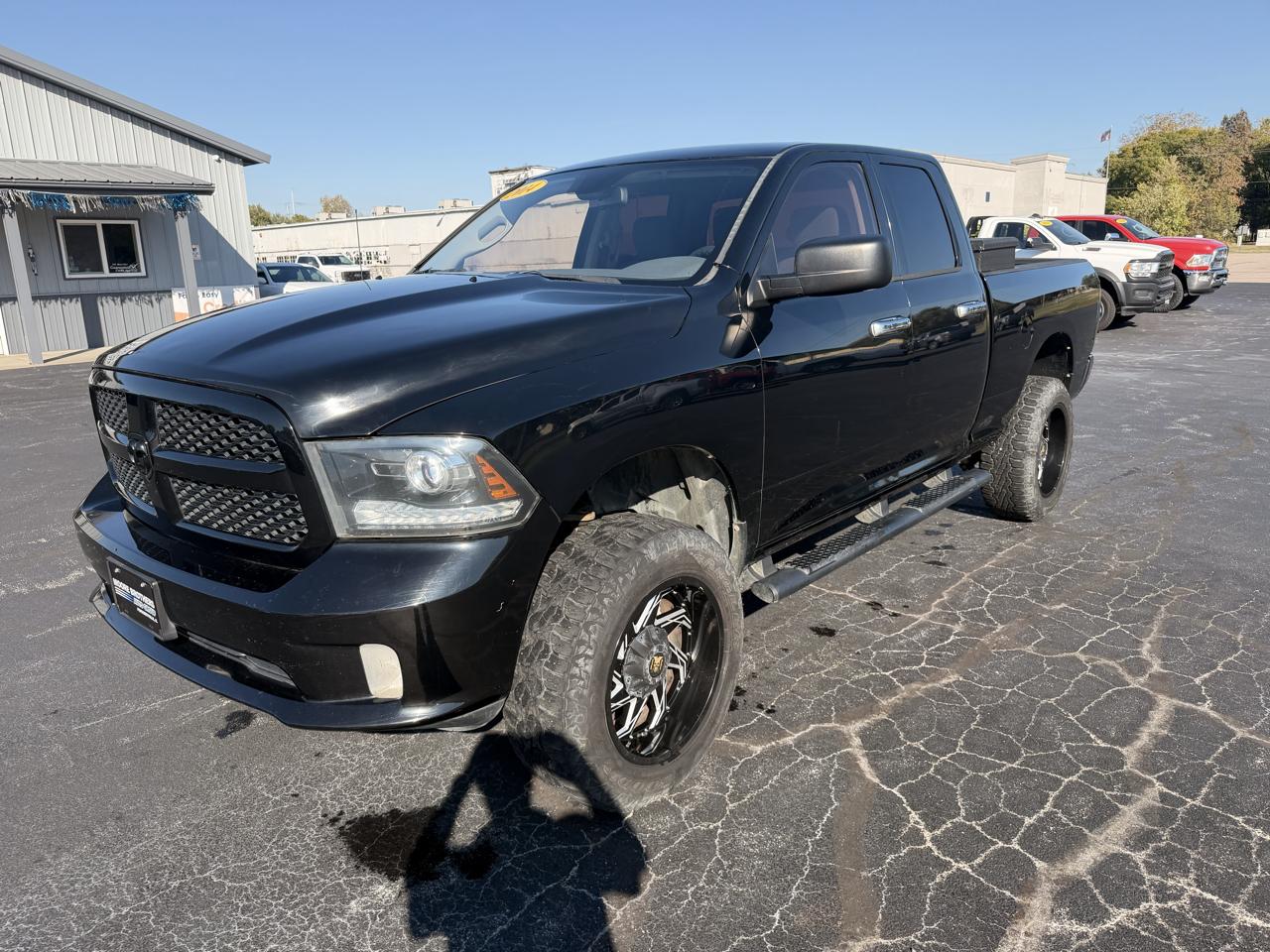 RAM 1500 2WD Quad Cab 140.5" Express 2014