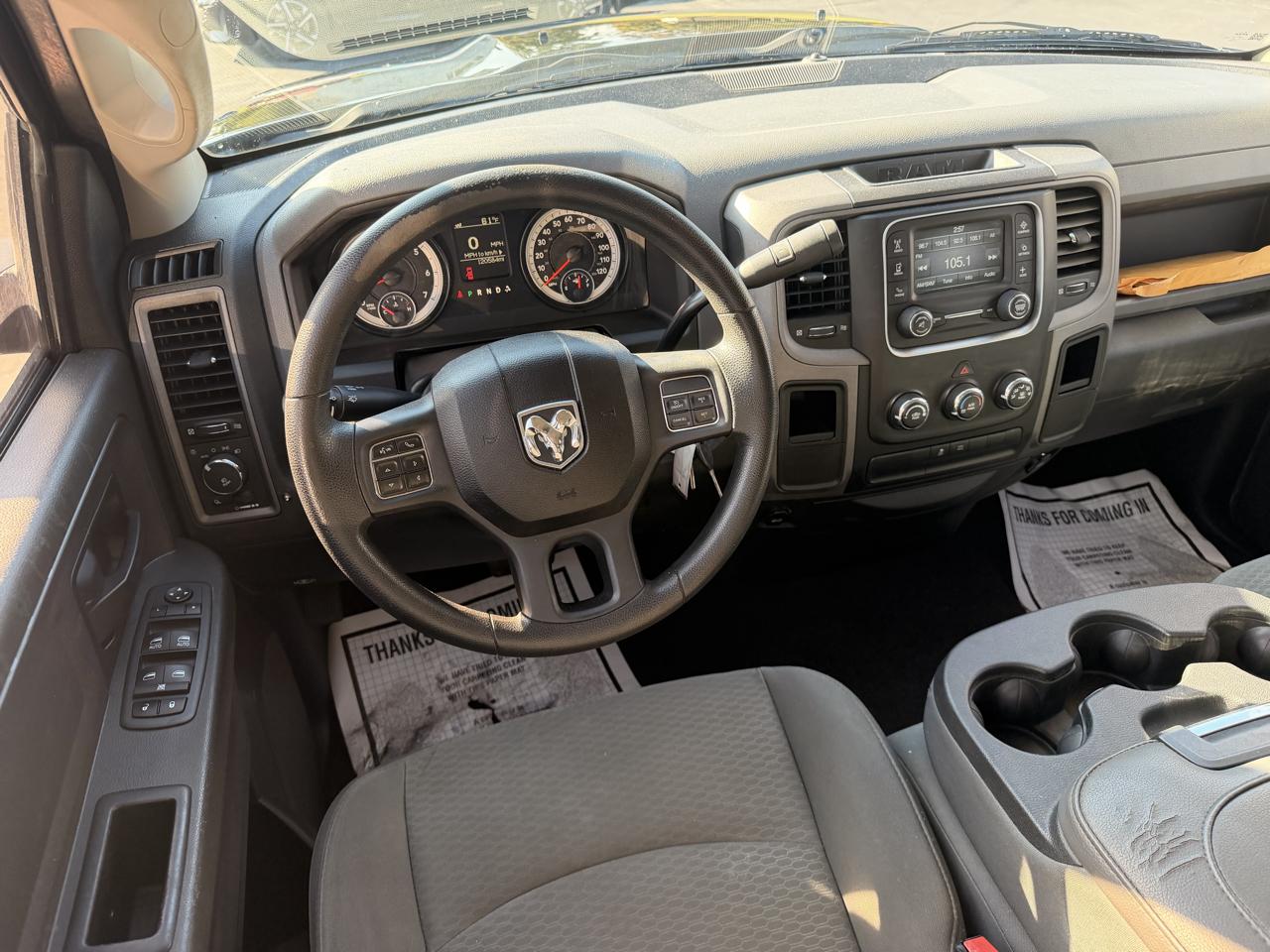 RAM 1500 2WD Quad Cab 140.5" Express 2014