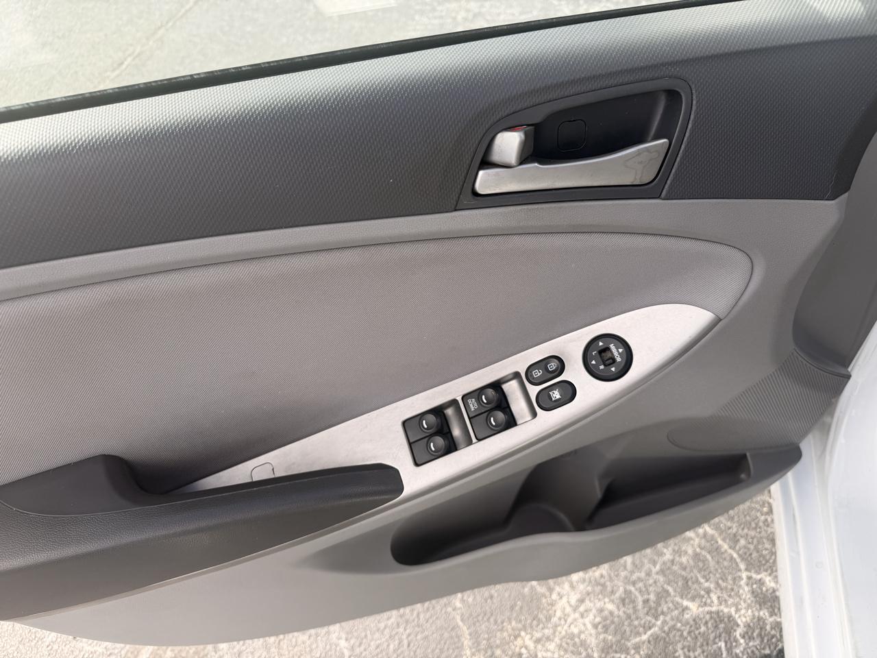 Hyundai Accent SE Sedan Auto 2017