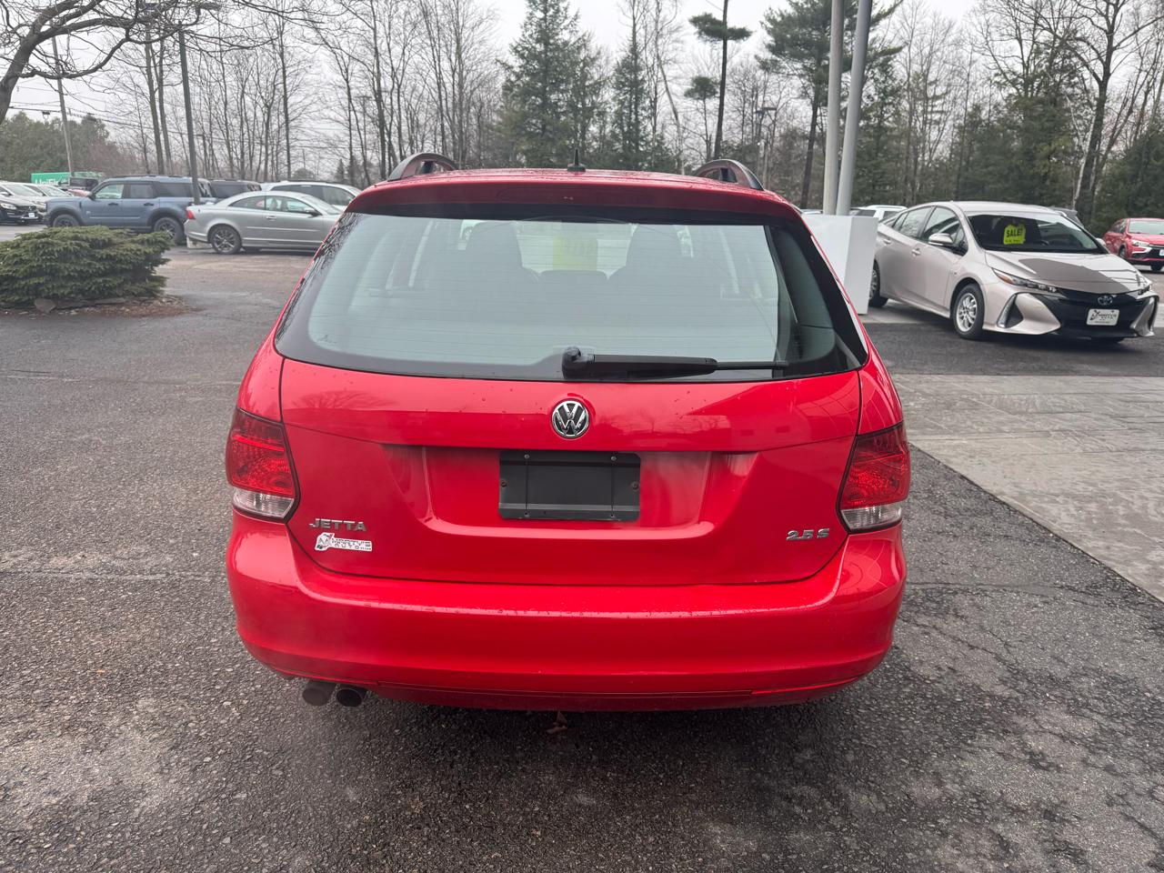 Volkswagen Jetta SportWagen 4dr Auto S PZEV 2013