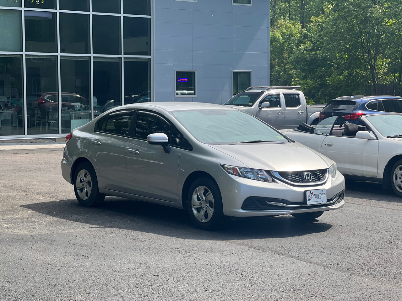 2015 Honda Civic LX's photo