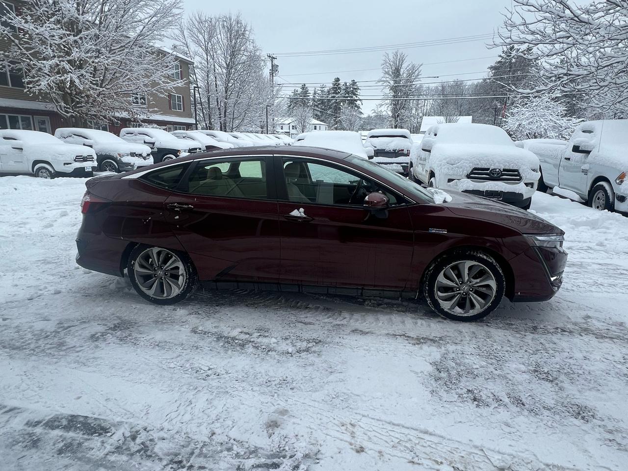 Honda Clarity Touring 4D Sedan Plug-In Hyb 2018