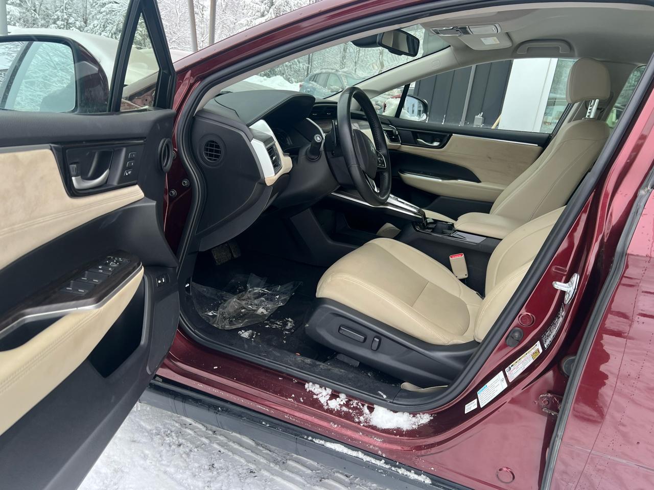 Honda Clarity Touring 4D Sedan Plug-In Hyb 2018