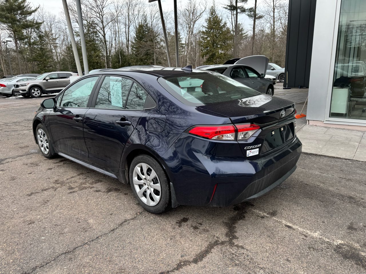 Toyota Corolla LE 4D Sedan at 2021