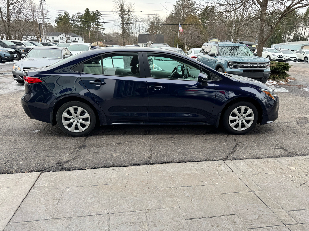 Toyota Corolla LE 4D Sedan at 2021