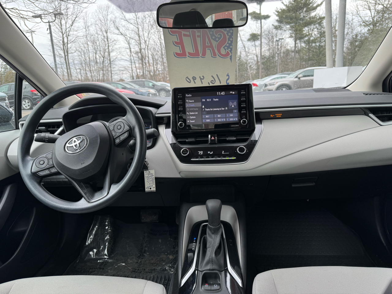 Toyota Corolla LE 4D Sedan at 2021