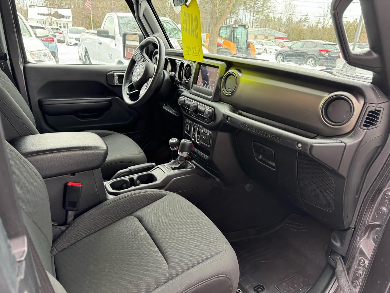 Jeep Wrangler Sport 2D SUV 4WD 2020