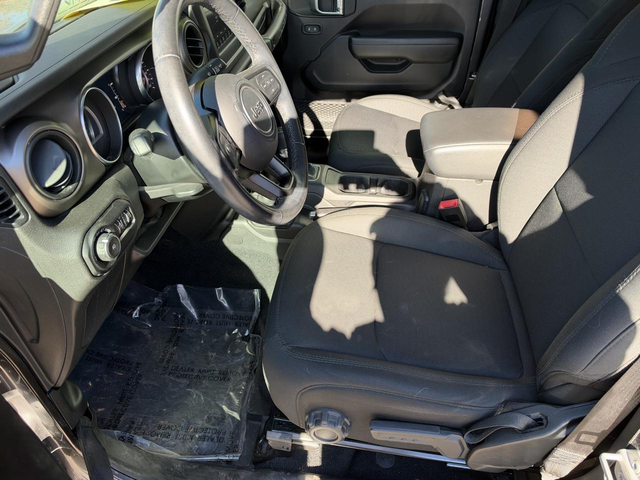 Jeep Wrangler Sport 2D SUV 4WD 2020