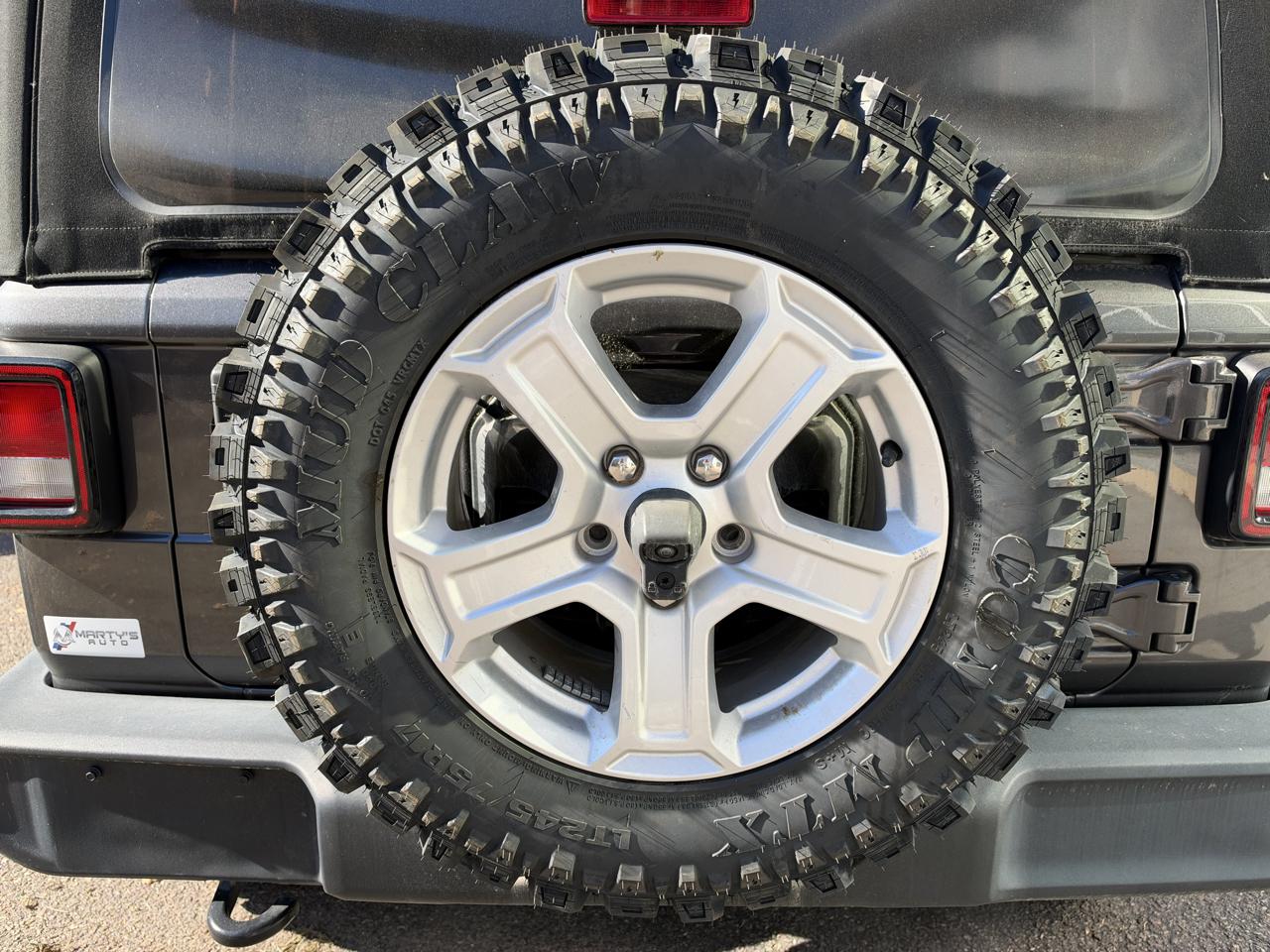 Jeep Wrangler Sport 2D SUV 4WD 2020