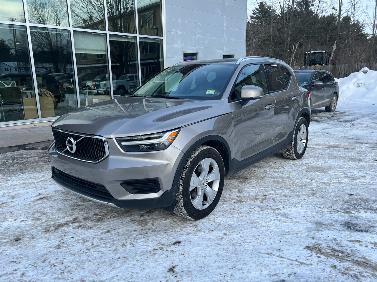 Volvo XC40 T5 - Momentum 4D SUV AWD 2022