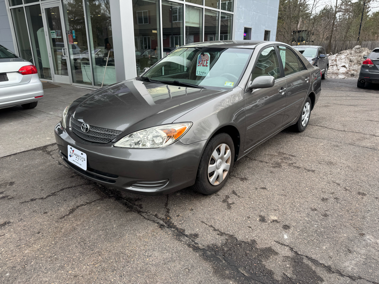 2004 Toyota Camry LE