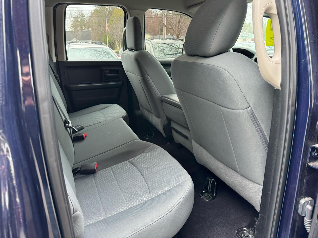 RAM 1500 Tradesman Quad Cab 4WD SWB 2018