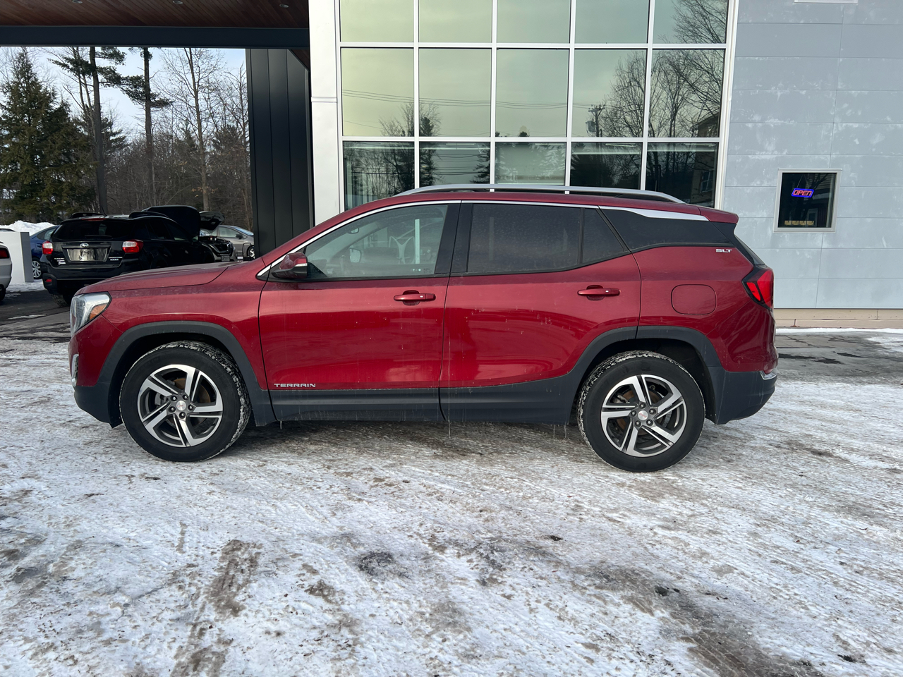 GMC Terrain SLT 4D SUV AWD 2020