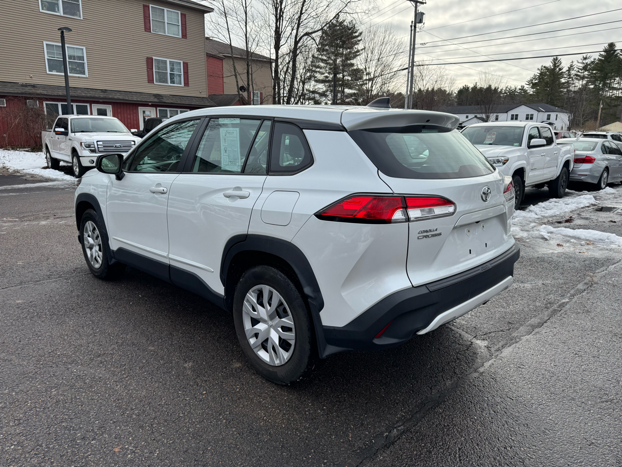 Toyota Corolla Cross L 4D SUV AWD 2022