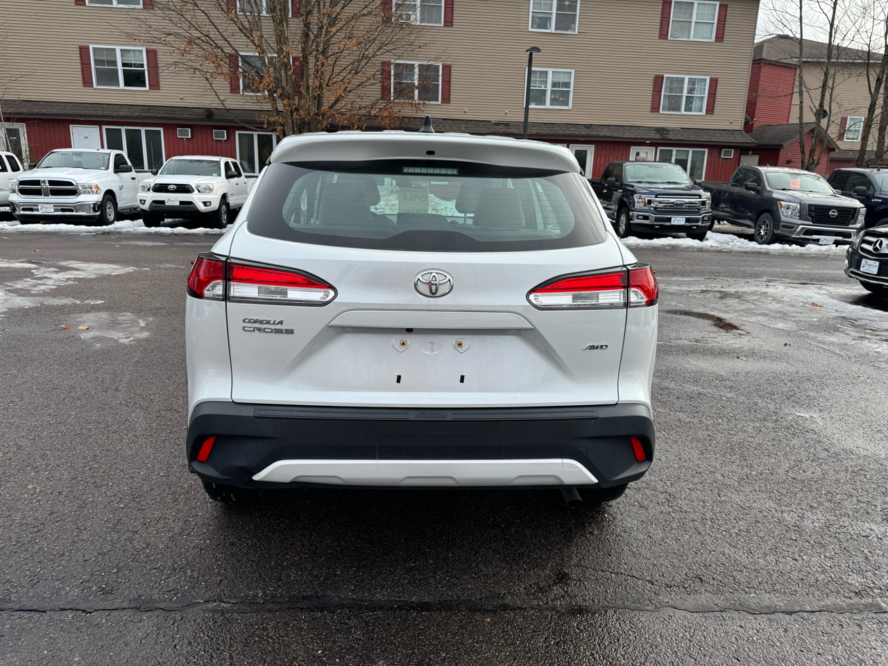 Toyota Corolla Cross L 4D SUV AWD 2022