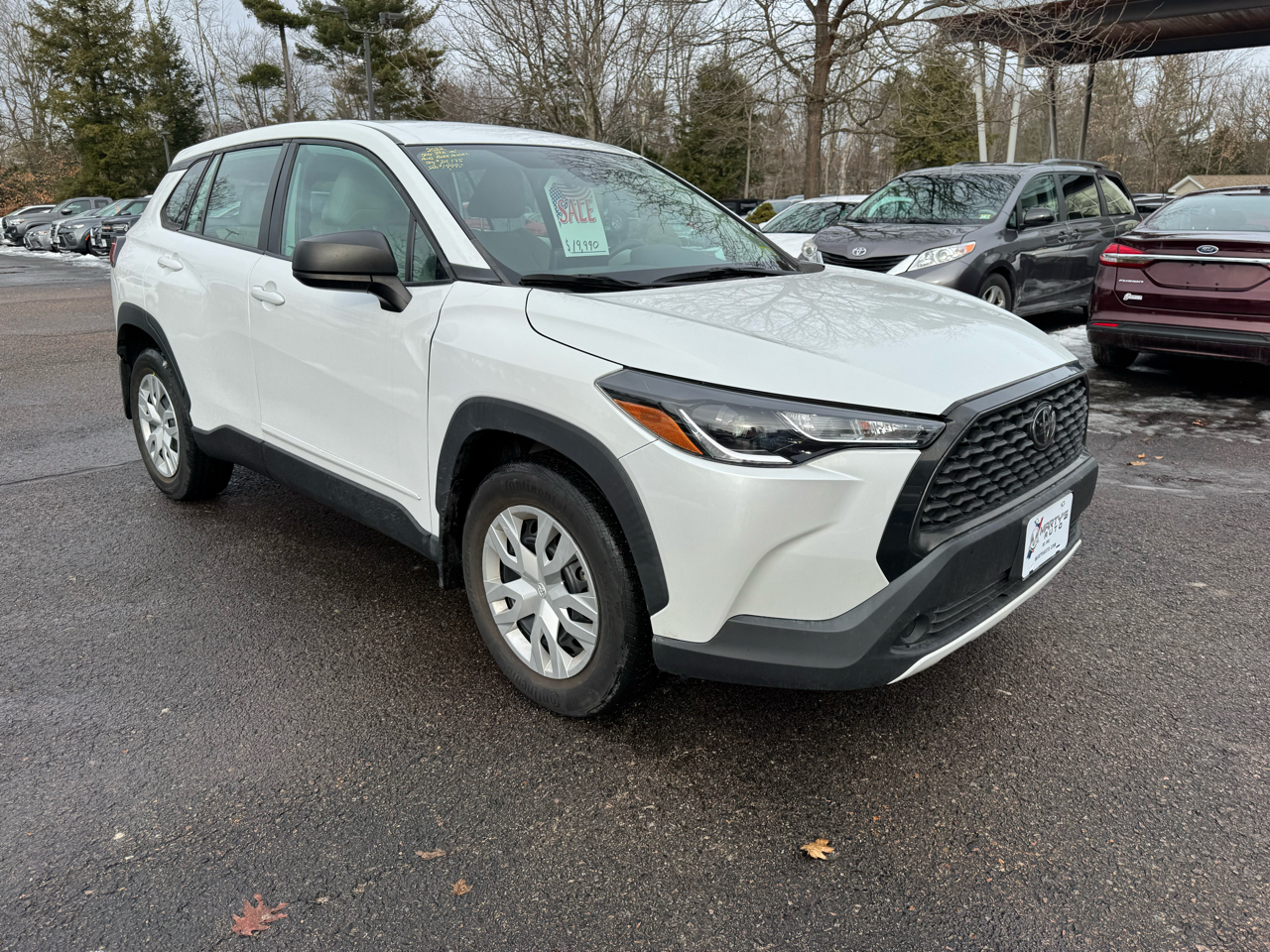 Toyota Corolla Cross L 4D SUV AWD 2022