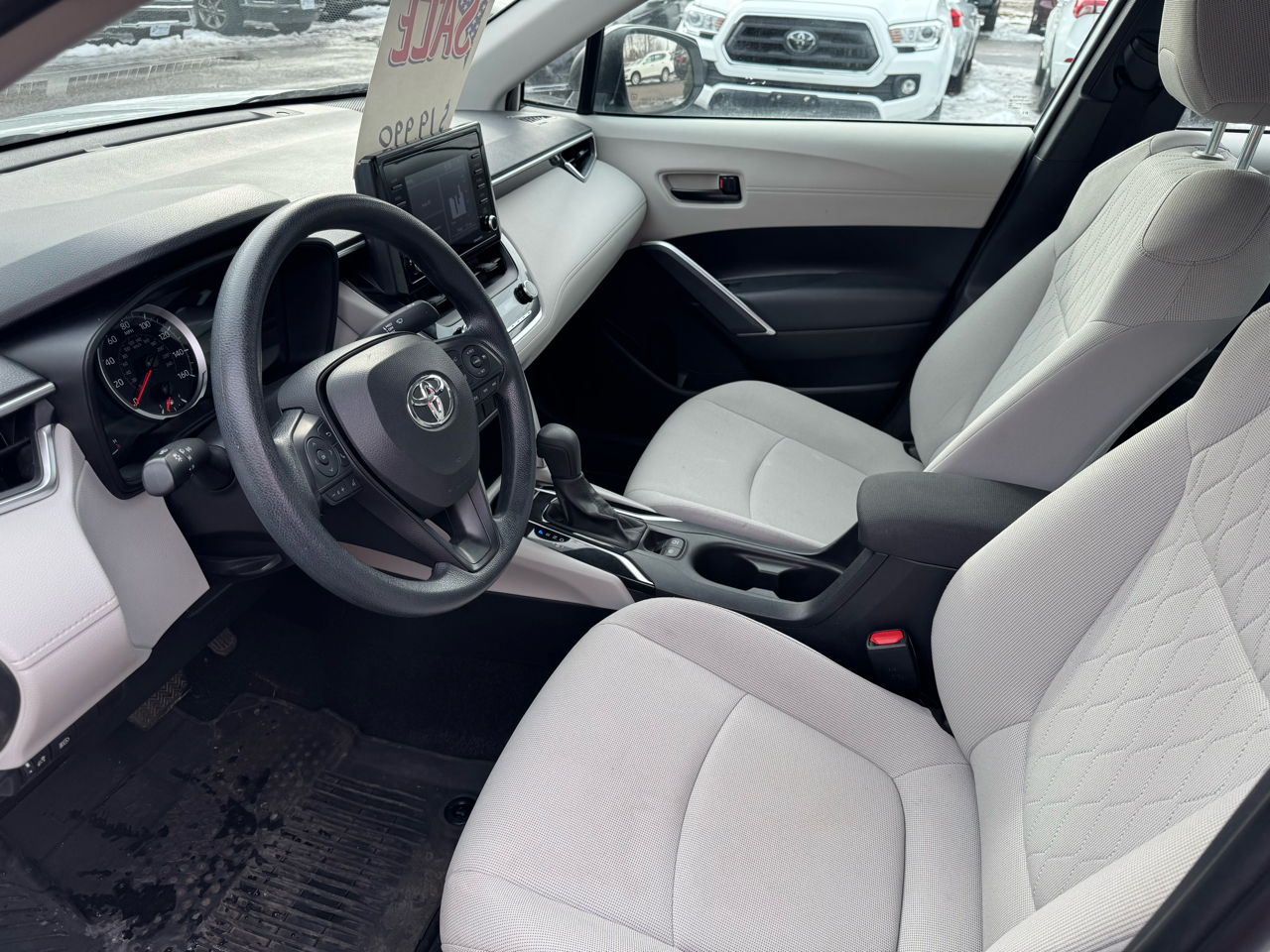 Toyota Corolla Cross L 4D SUV AWD 2022