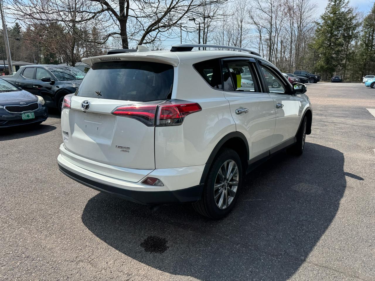 Toyota RAV4 Limited 4D SUV AWD 2018
