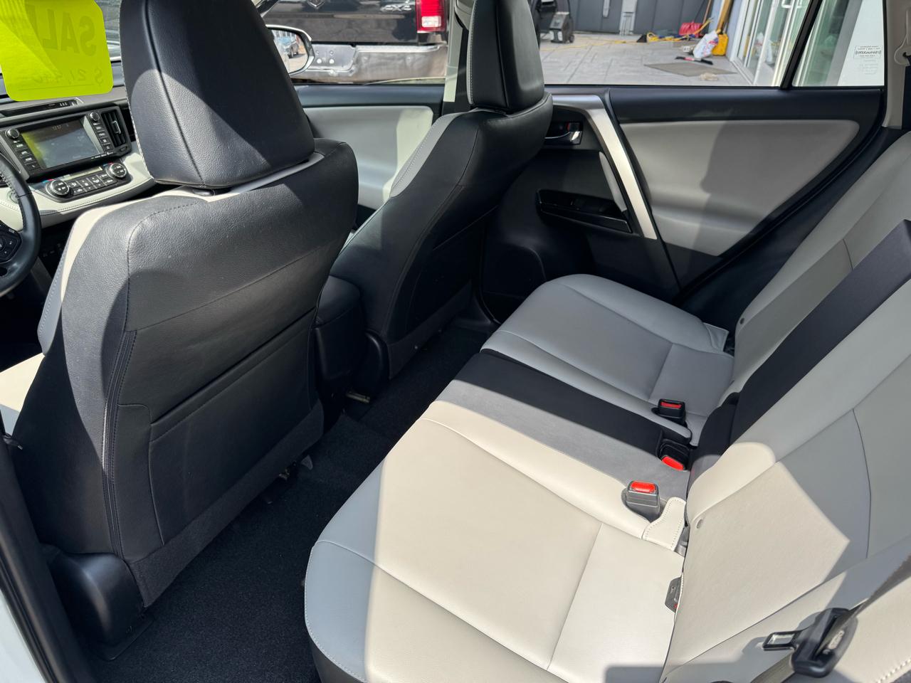 Toyota RAV4 Limited 4D SUV AWD 2018