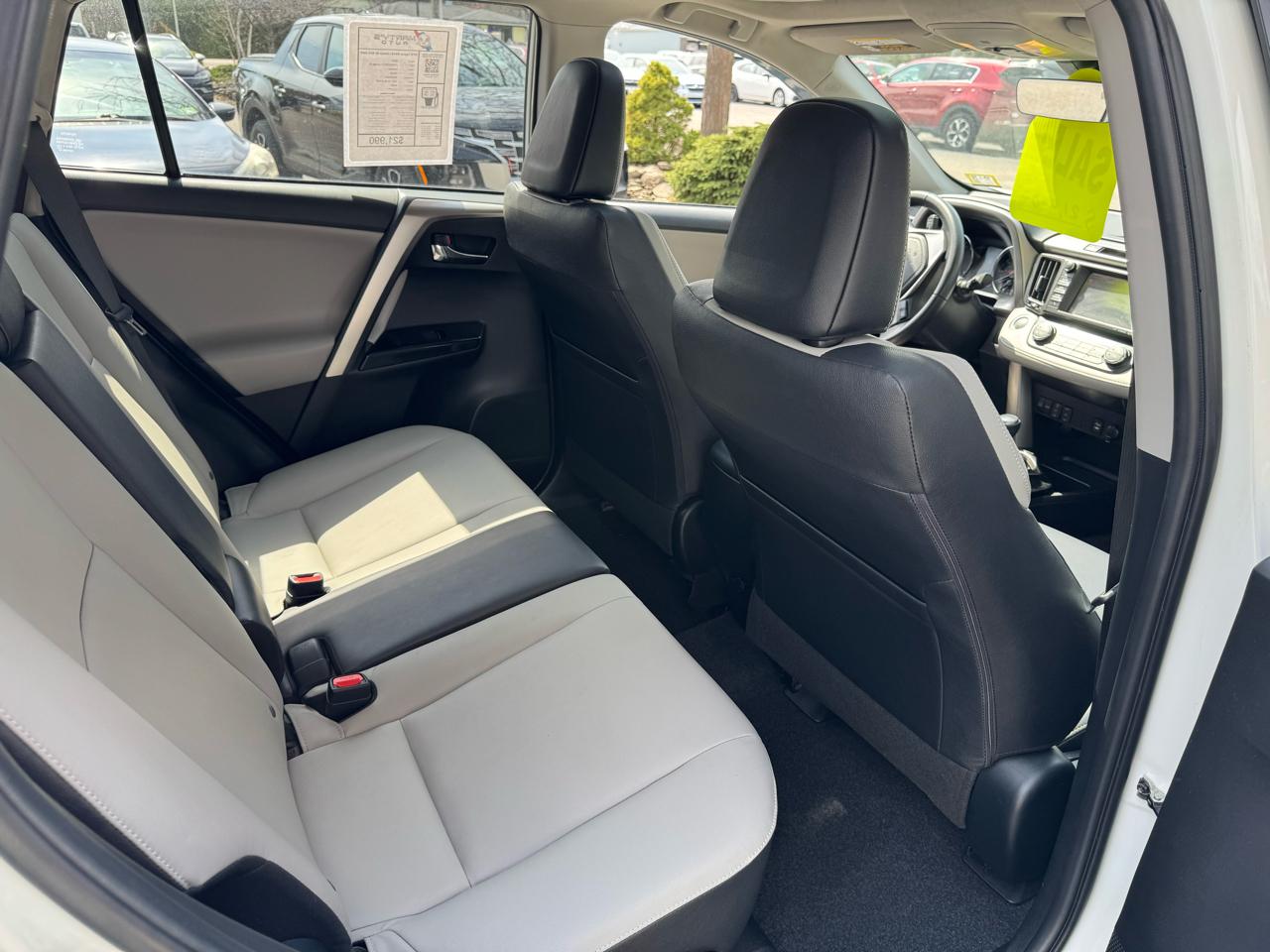 Toyota RAV4 Limited 4D SUV AWD 2018