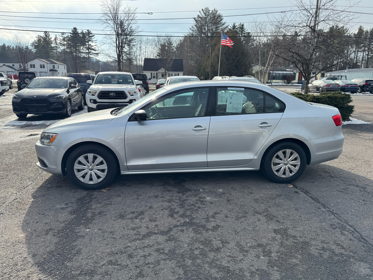 Volkswagen Jetta S 4D Sedan 2014
