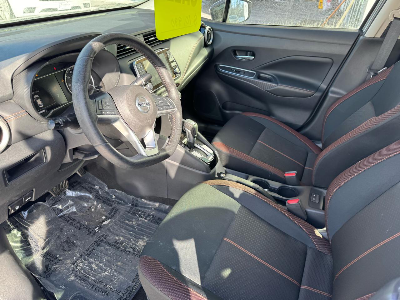 Nissan Versa SR 4D Sedan 2020