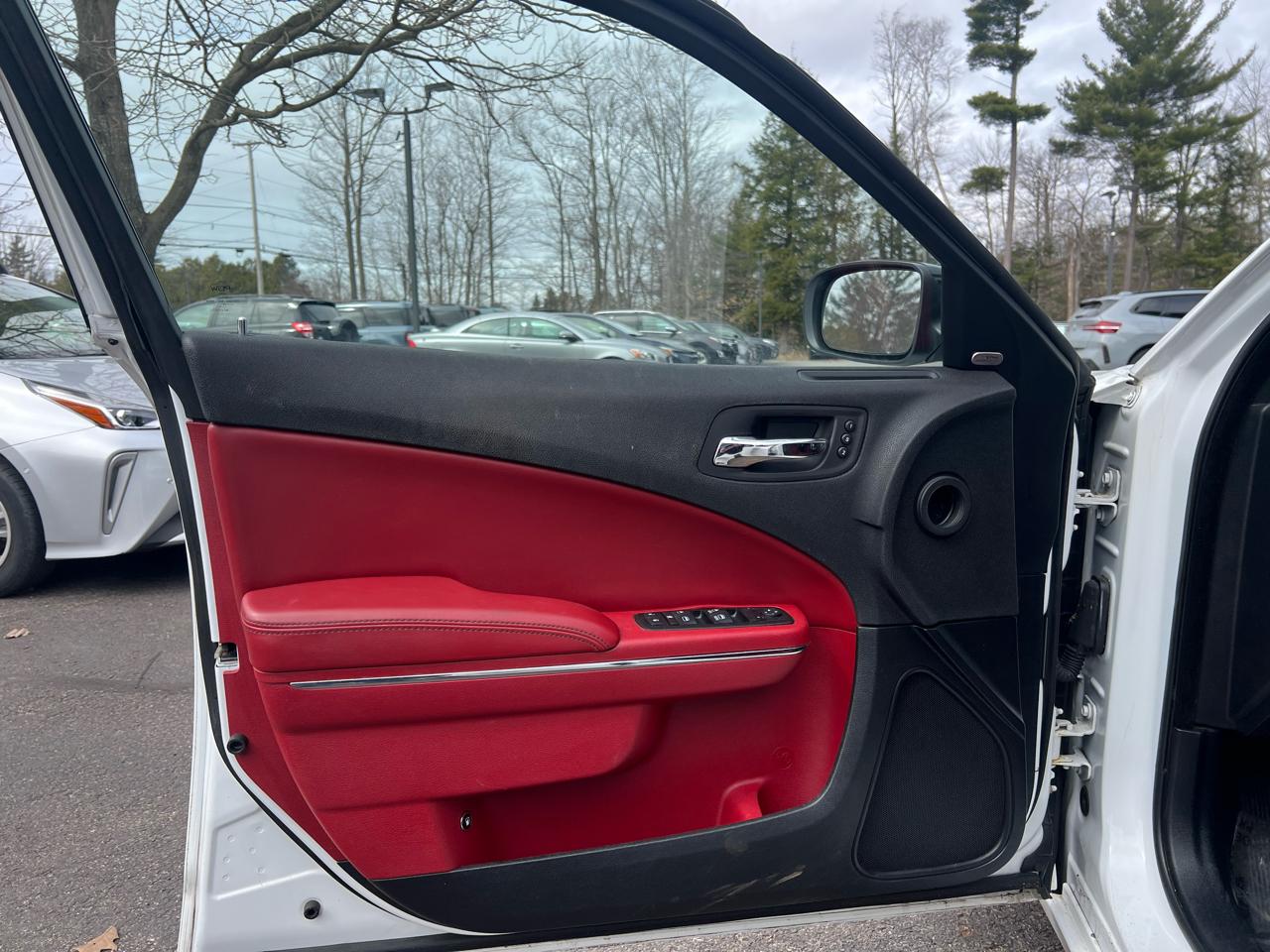 Dodge Charger SXT 4D Sedan 2014