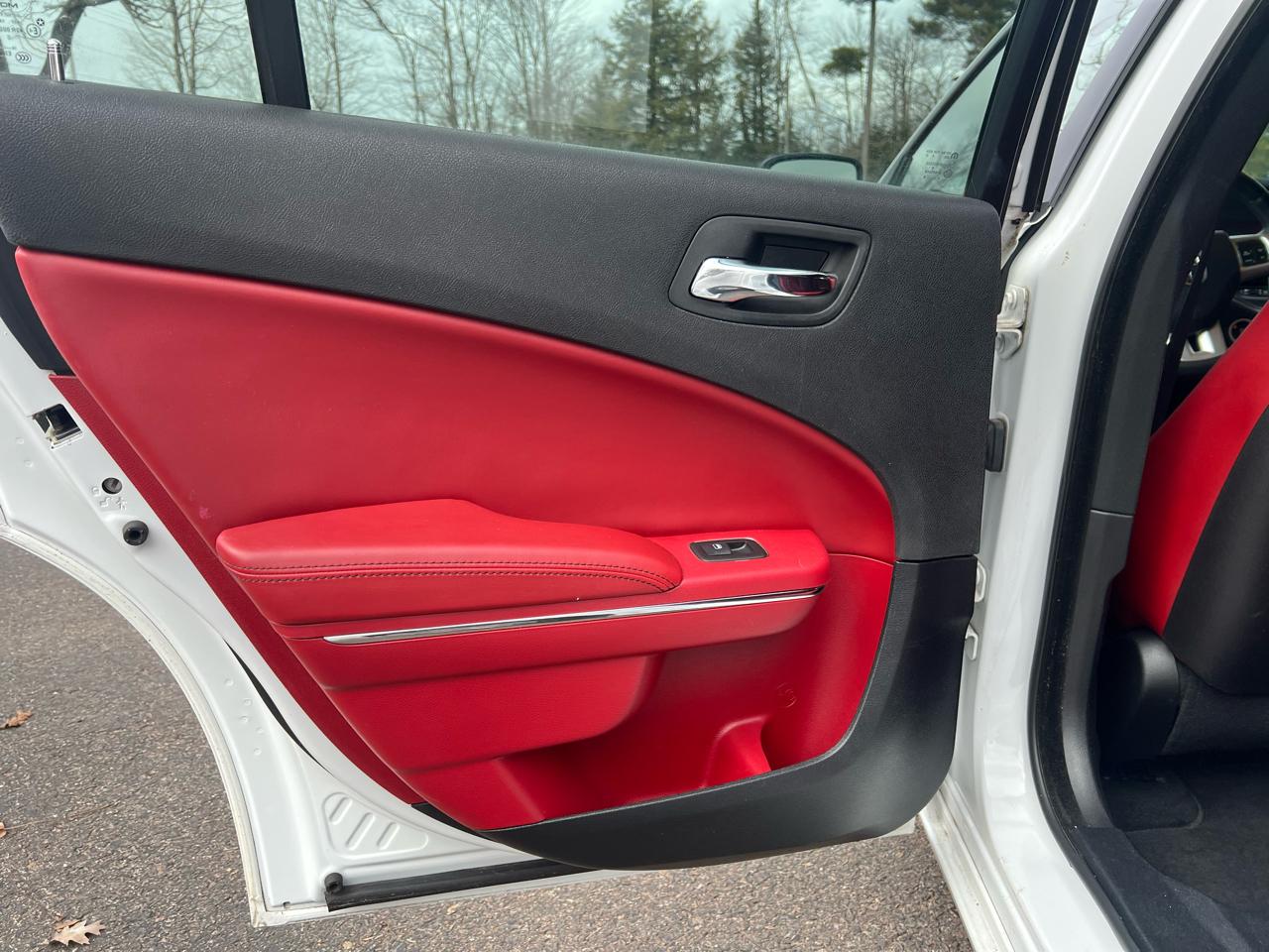 Dodge Charger SXT 4D Sedan 2014