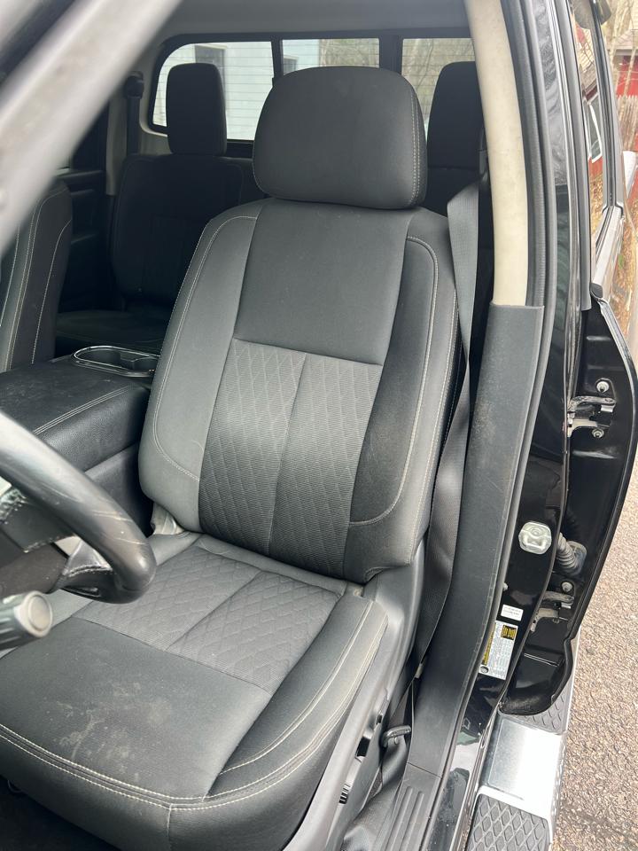 Nissan Titan XD SV Crew Cab 4WD 2019