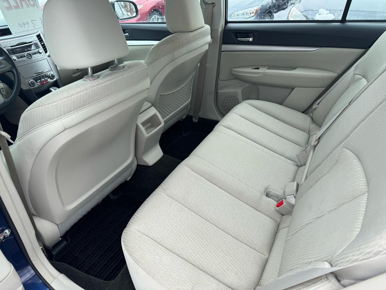 Subaru Legacy Premium 4D Sedan 2011