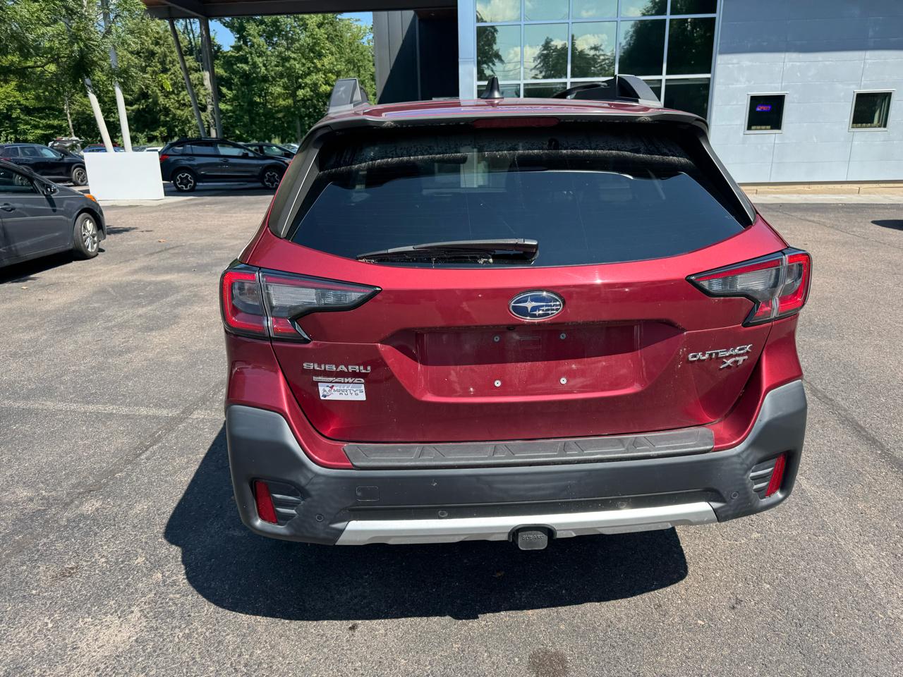 Subaru Outback Limited XT 4D Wagon 2020