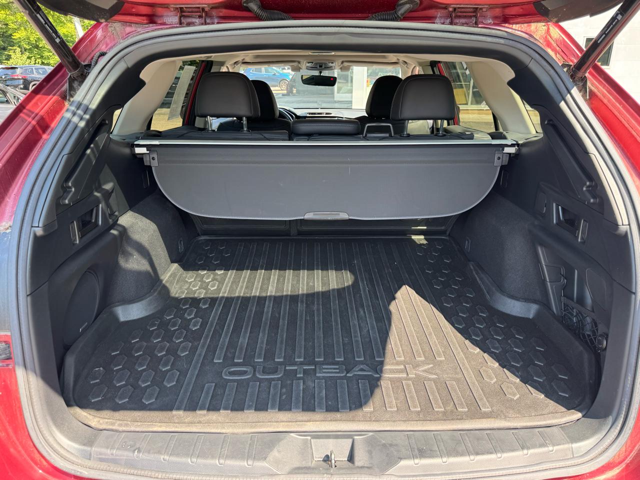 Subaru Outback Limited XT 4D Wagon 2020