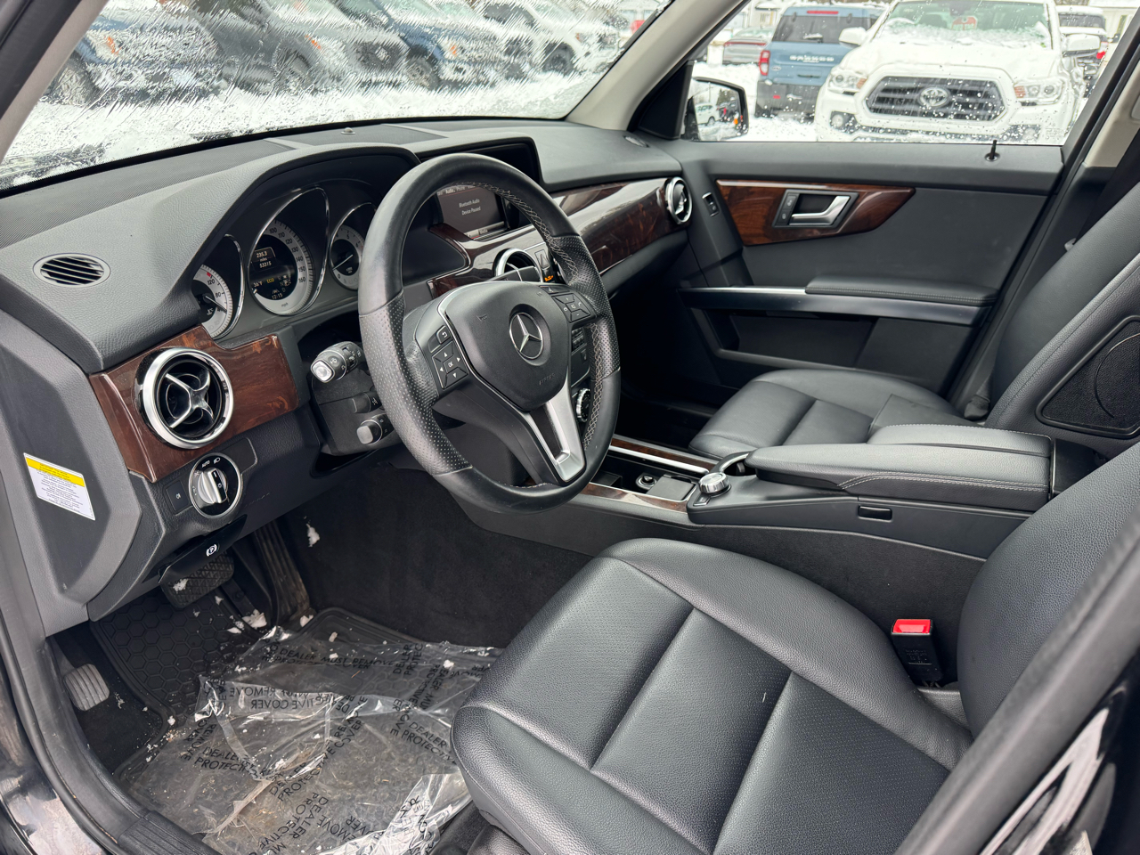 Mercedes-Benz GLK Class GLK350 4D SUV 4Matic 2013