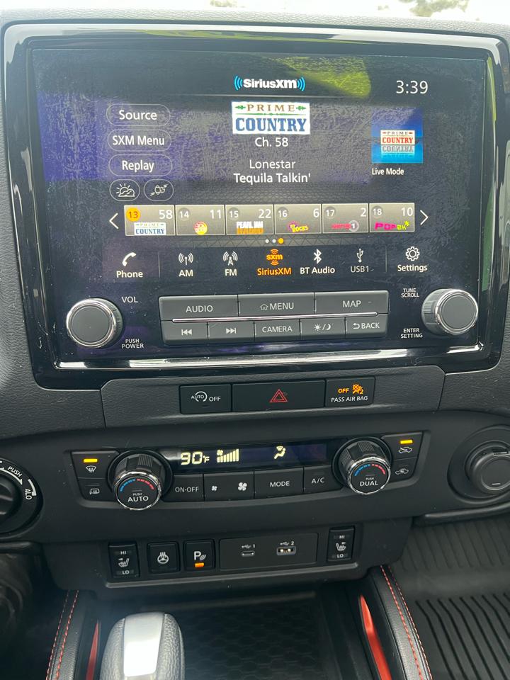 Nissan Frontier PRO-4X Crew Cab 4WD at 2023