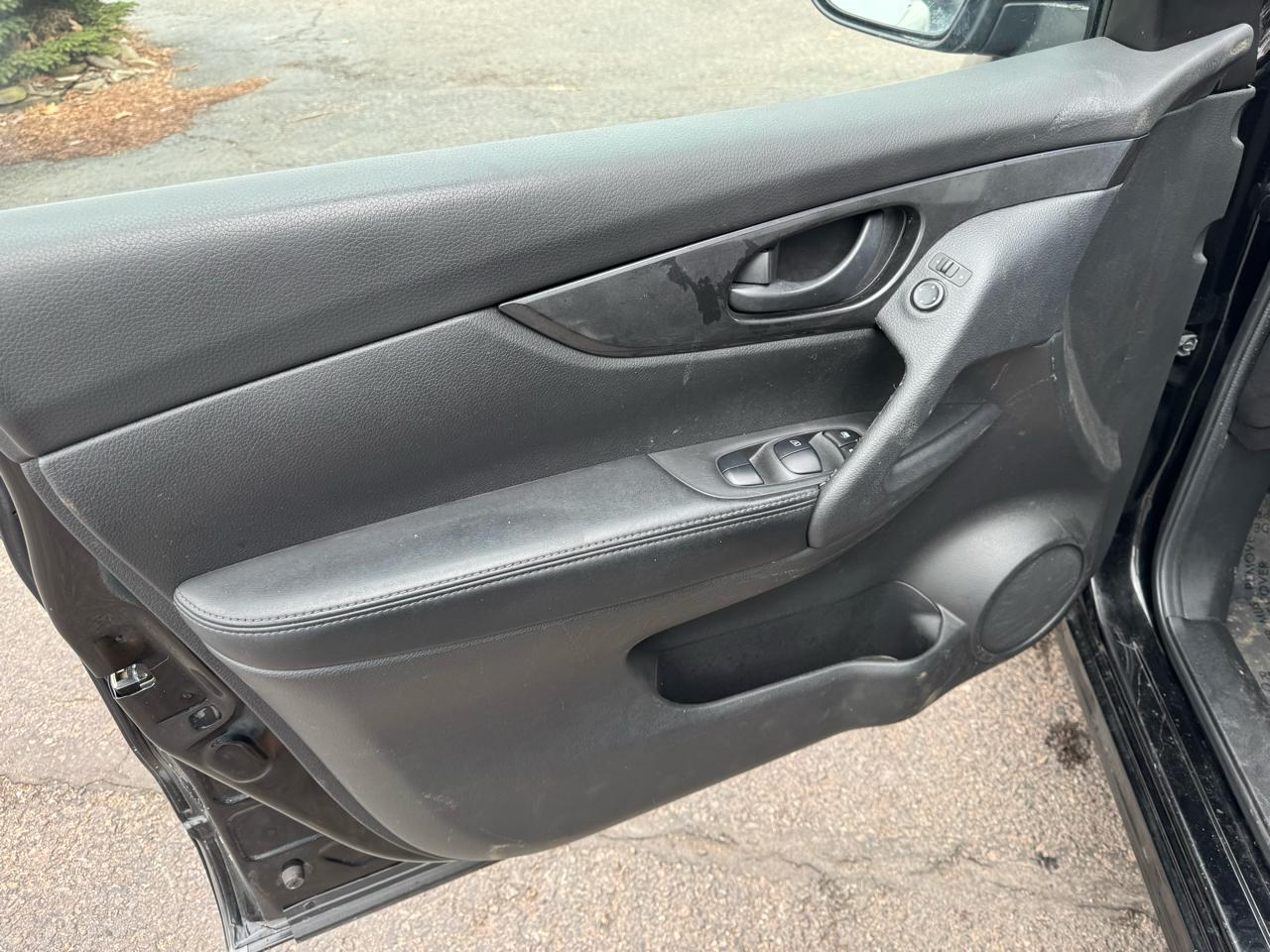 Nissan Rogue Sport S 4D SUV AWD 2020