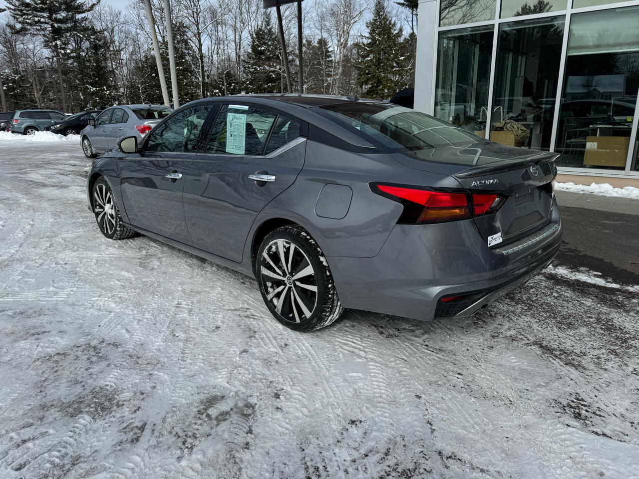 Nissan Altima Platinum 4D Sedan AWD 2.5 2020