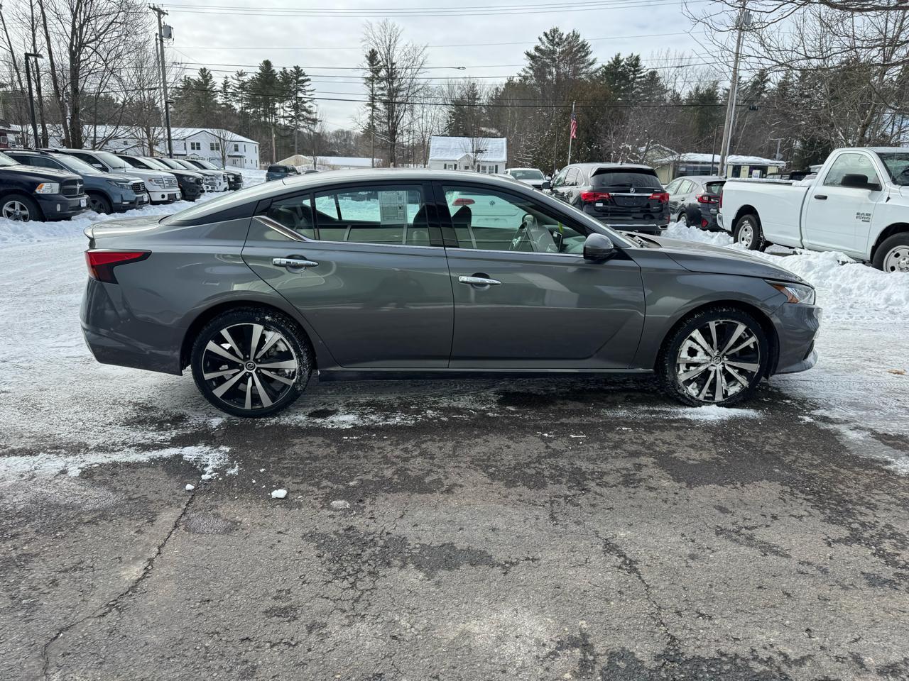 Nissan Altima Platinum 4D Sedan AWD 2.5 2020