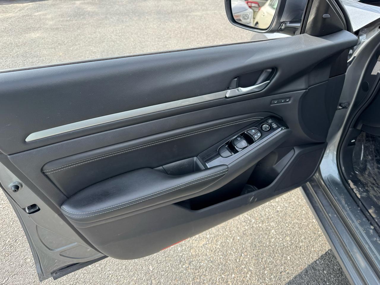 Nissan Altima Platinum 4D Sedan AWD 2.5 2020