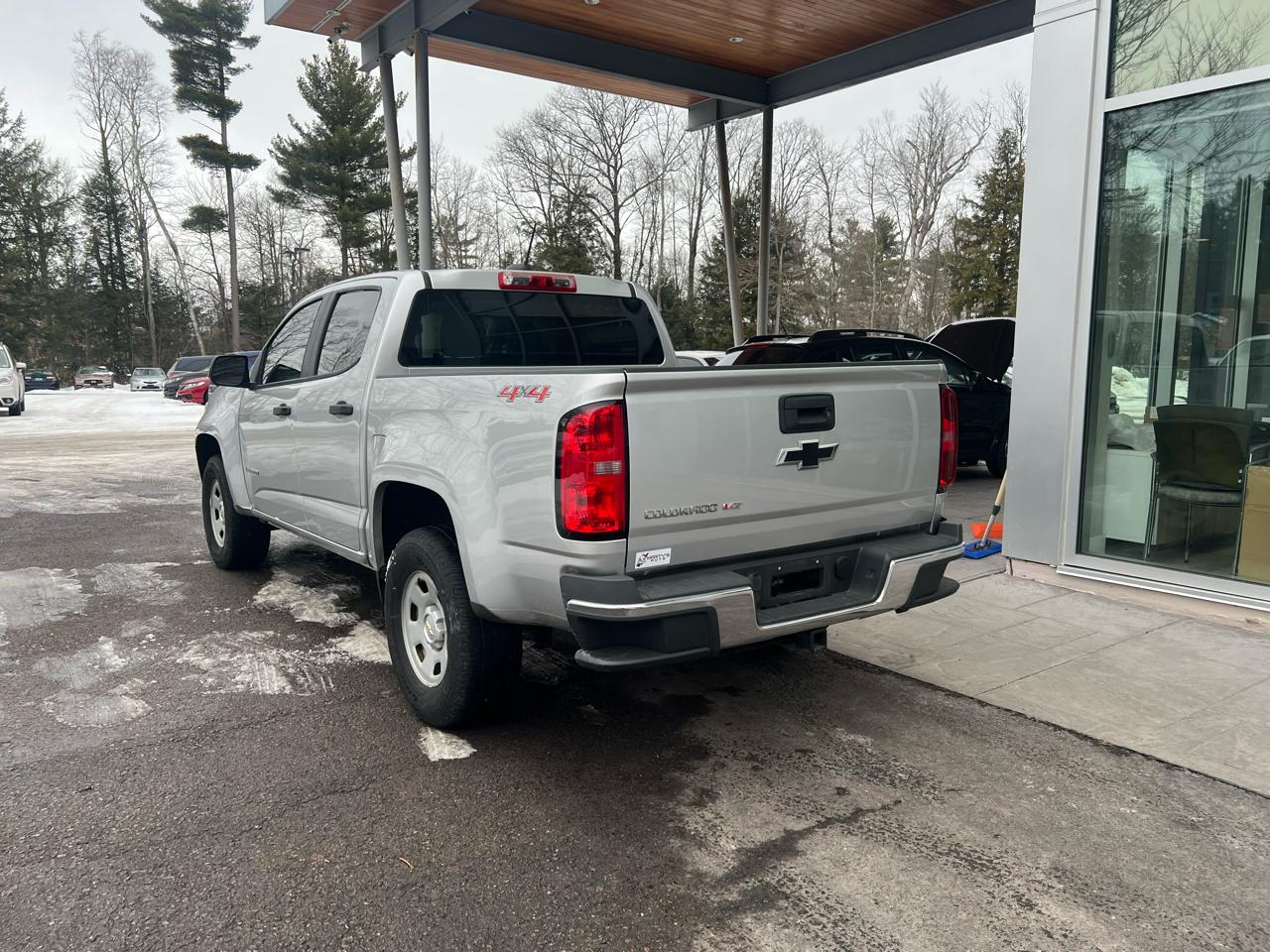 Chevrolet Colorado W/T Crew Cab 4WD 2017