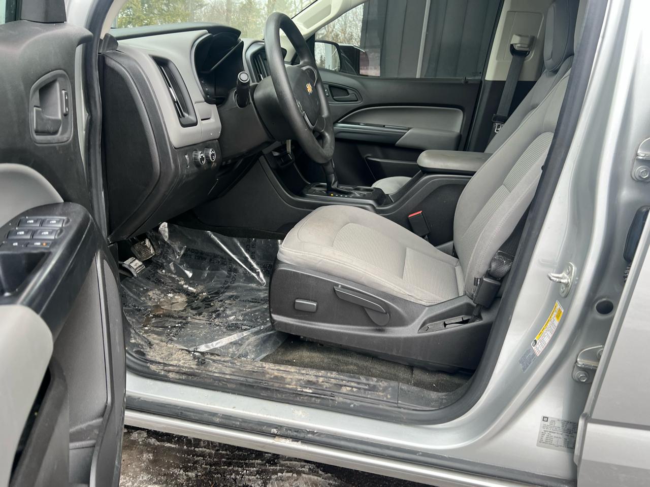 Chevrolet Colorado W/T Crew Cab 4WD 2017