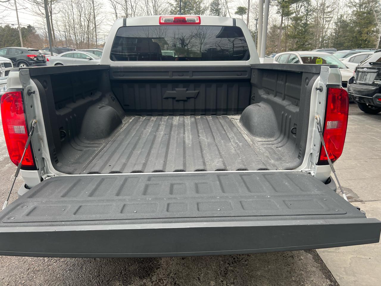 Chevrolet Colorado W/T Crew Cab 4WD 2017