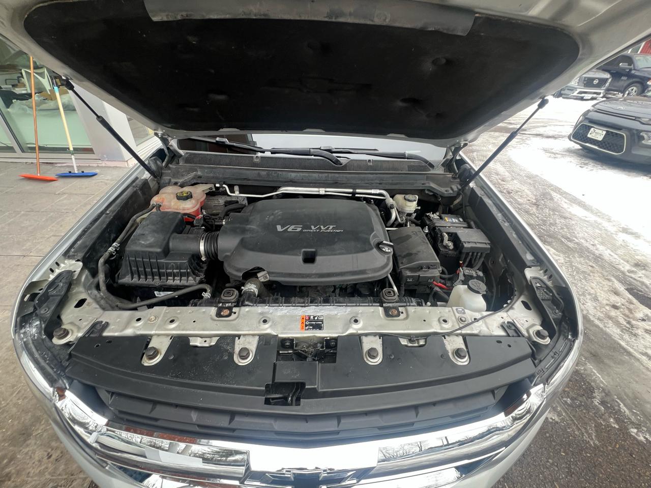 Chevrolet Colorado W/T Crew Cab 4WD 2017